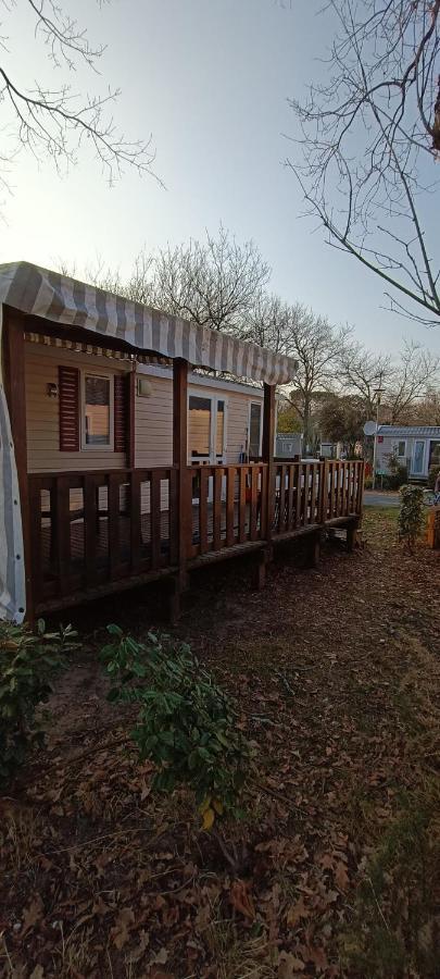 Hotel Dejean 178 Soulac-sur-Mer Exterior foto